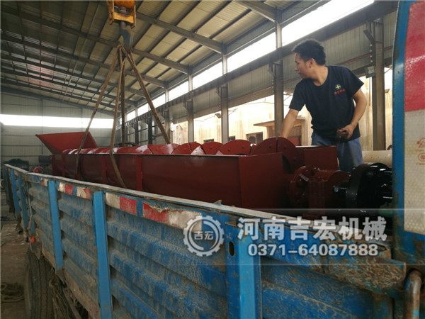 操作螺旋洗砂機(jī)時的注意事項要重視！